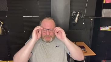 (Old video) JasonChats - Hello