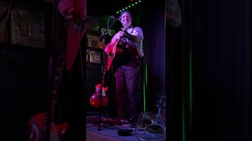 Lee Bains III Soundchecks With Cover
