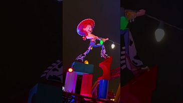 Jessie at Toy Story Land - Slinky Dog Dash at Hollywood Studios #shorts #toystoryland #disneyworld