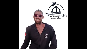 Marcus Blake - Komodo Resort & Dive Club - S01 E05