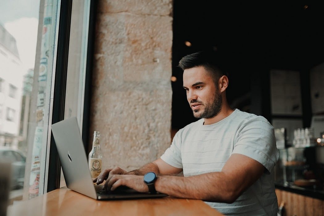 Write better copy for your brand with AI-powered software, neuroflash