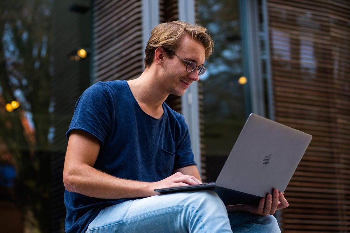 Want to create amazing videos in a few clicks? Viddyoze is the video animation software you need.