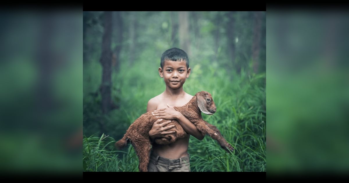 Ekla Cholo Re A Child s Fight Against Plastic India s Most Loved ekla-cholo-re-a-child-s-fight-against-plastic-india-s-most-loved