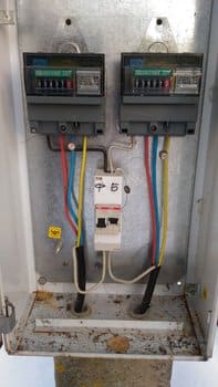 ЩУ на столбе.jpg