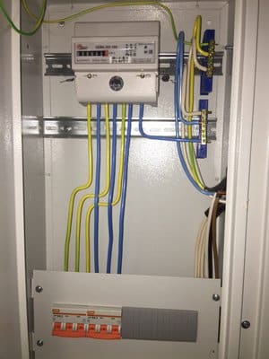 Щит на площадке.jpg